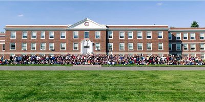 Trường Nội trú Foxcroft Academy tại Maine, Hoa Kỳ